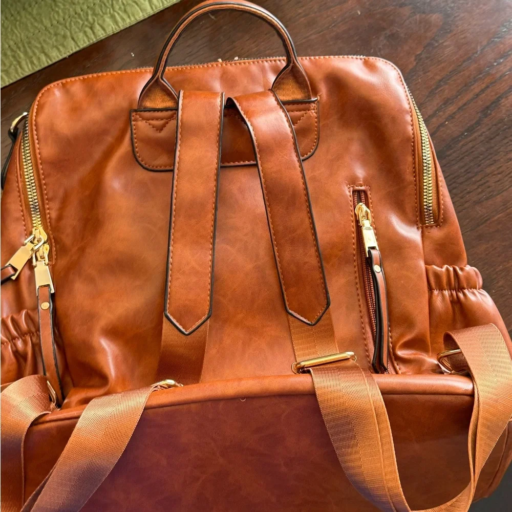 Faux Leather backpack black with removeable guitar strap & grab handle - Picture 3 of 12